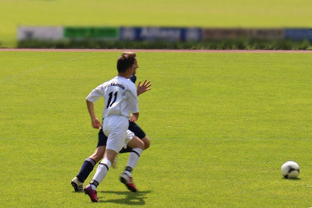 携带物品的 携带物品的